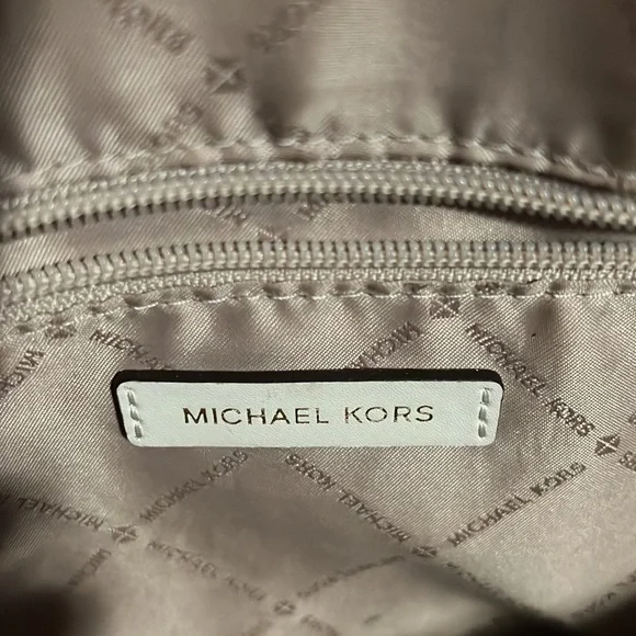 Michael Kors Leather Tote Bag - Picture 11 of 12